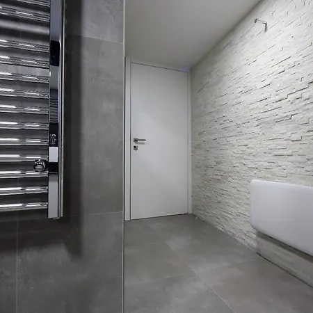 Redrose Apartamento *