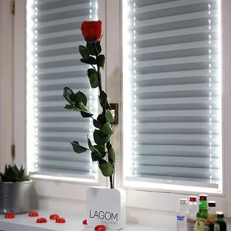 Redrose * Piran